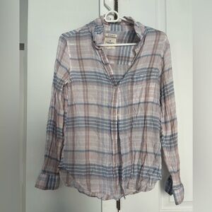 American Eagle boyfriend fit button up top